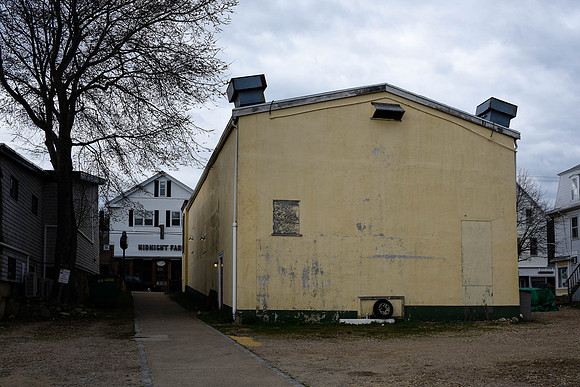 Rear facade of the Capawock before the start of the renovation works. (27 April, 2015)
