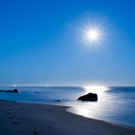 Moon at Dawn, Lucy Vincent Beach, Chilmark